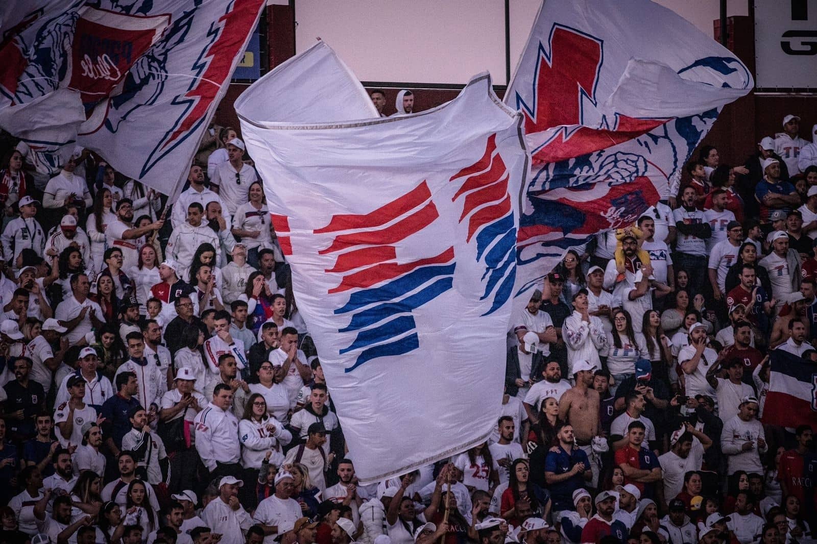 Paraná Clube completa 35 anos de existência