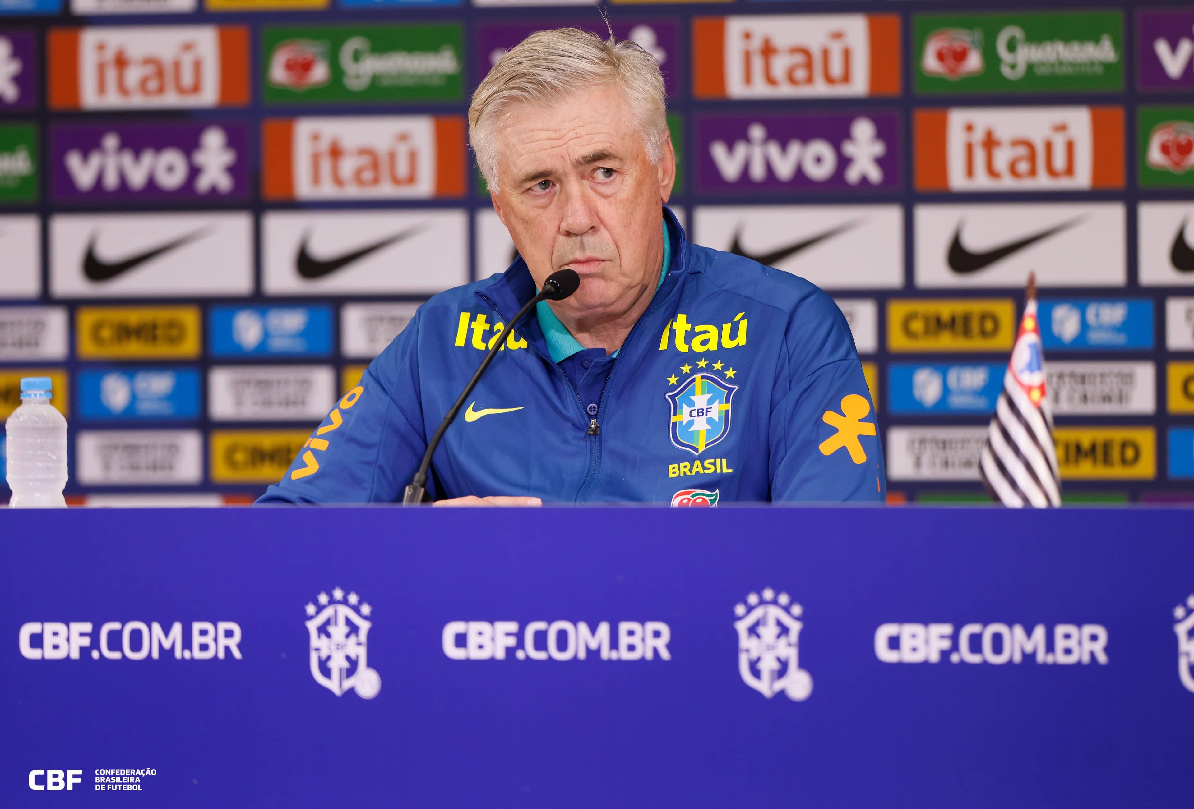Carlo Ancelotti durante entrevista coletiva pela Seleção Brasileira