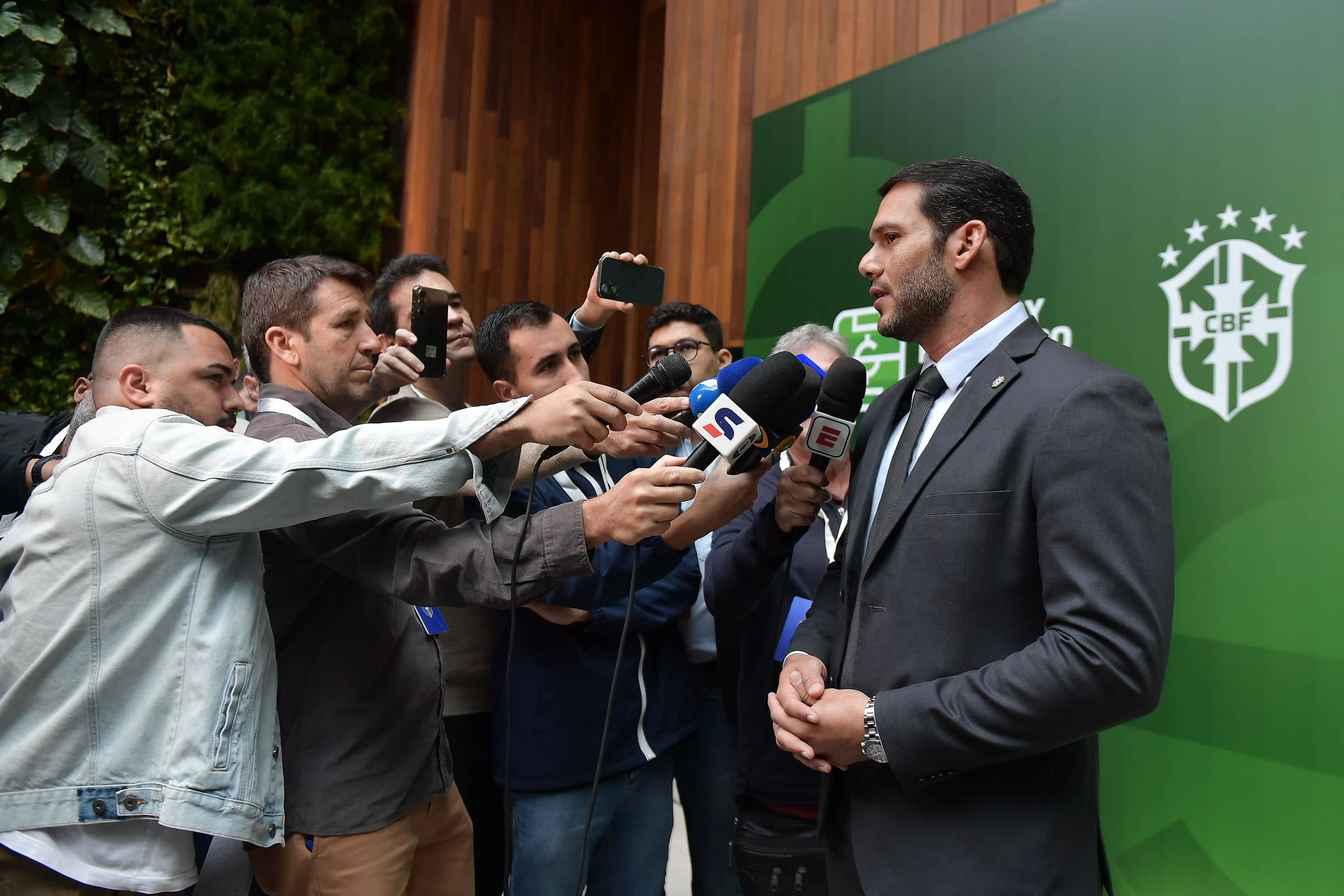 Presidente da CBF participa da abertura do evento nessa quarta-feira