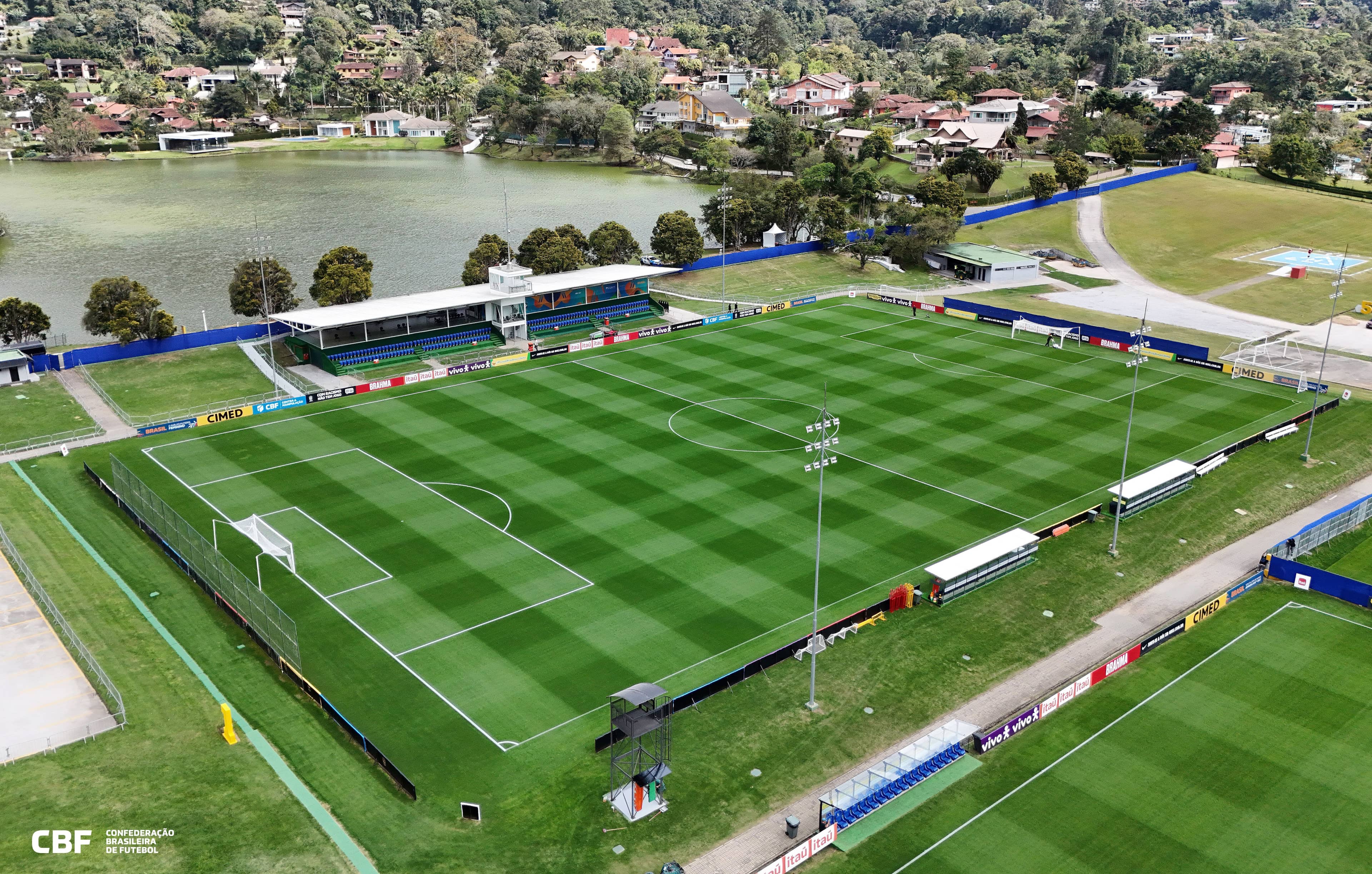 Campo 1 da Granja Comary