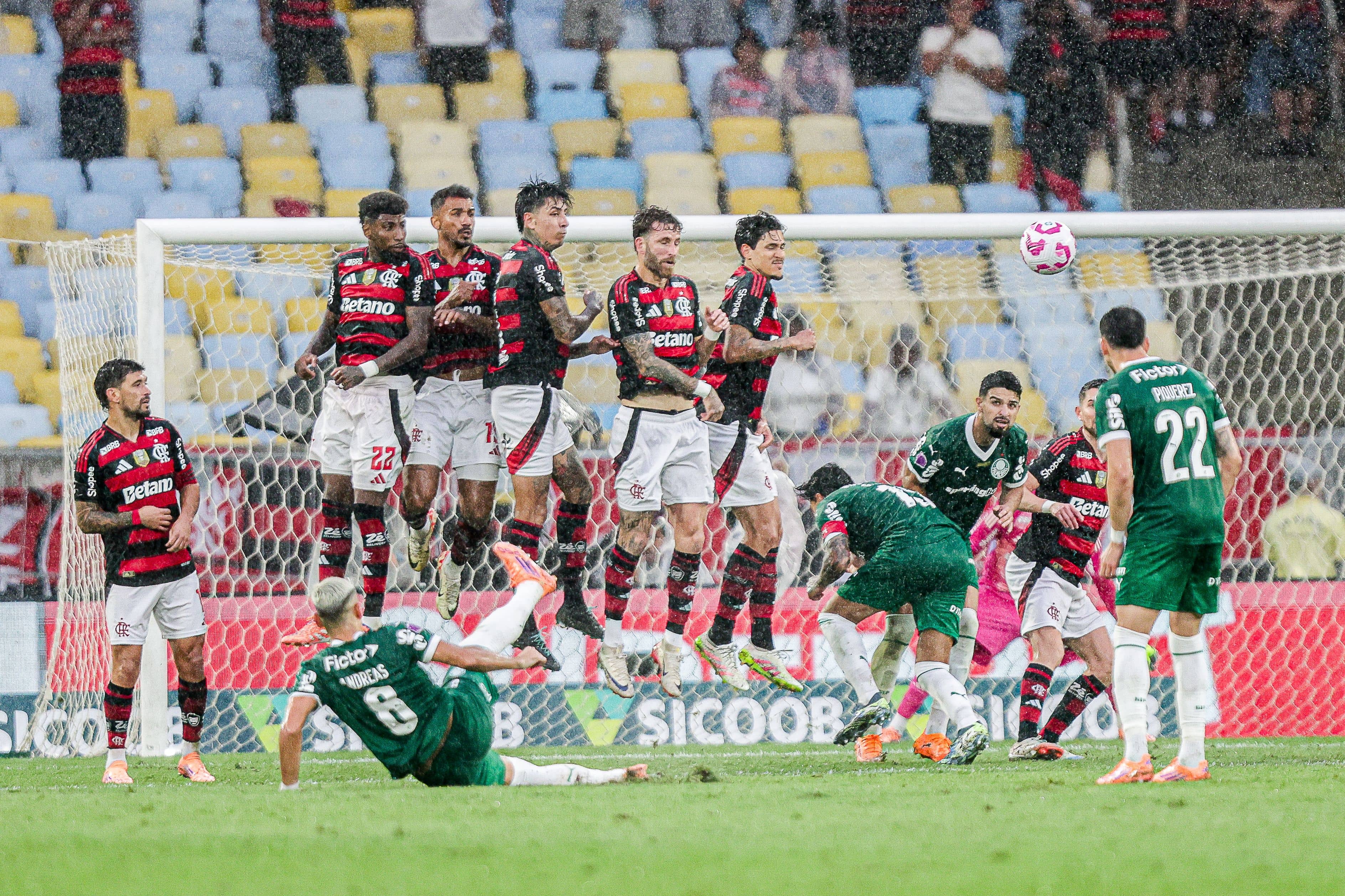 Flamengo x Palmeiras é sempre a promessa de um grande espetáculo