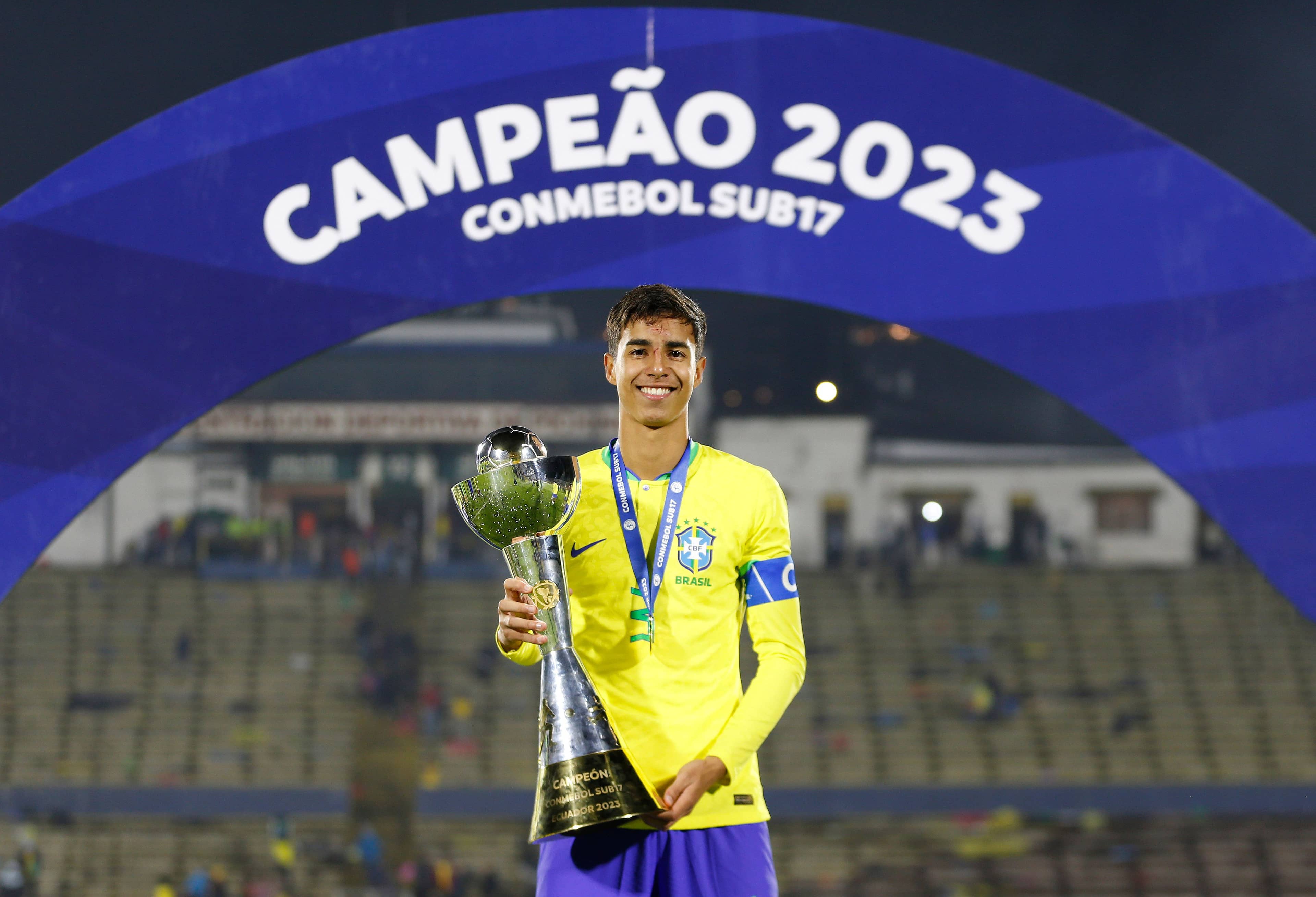 Convocado para a Seleção Brasileira Principal, Vitor Reis foi campeão do Sul-Americano Sub-17 em 2023