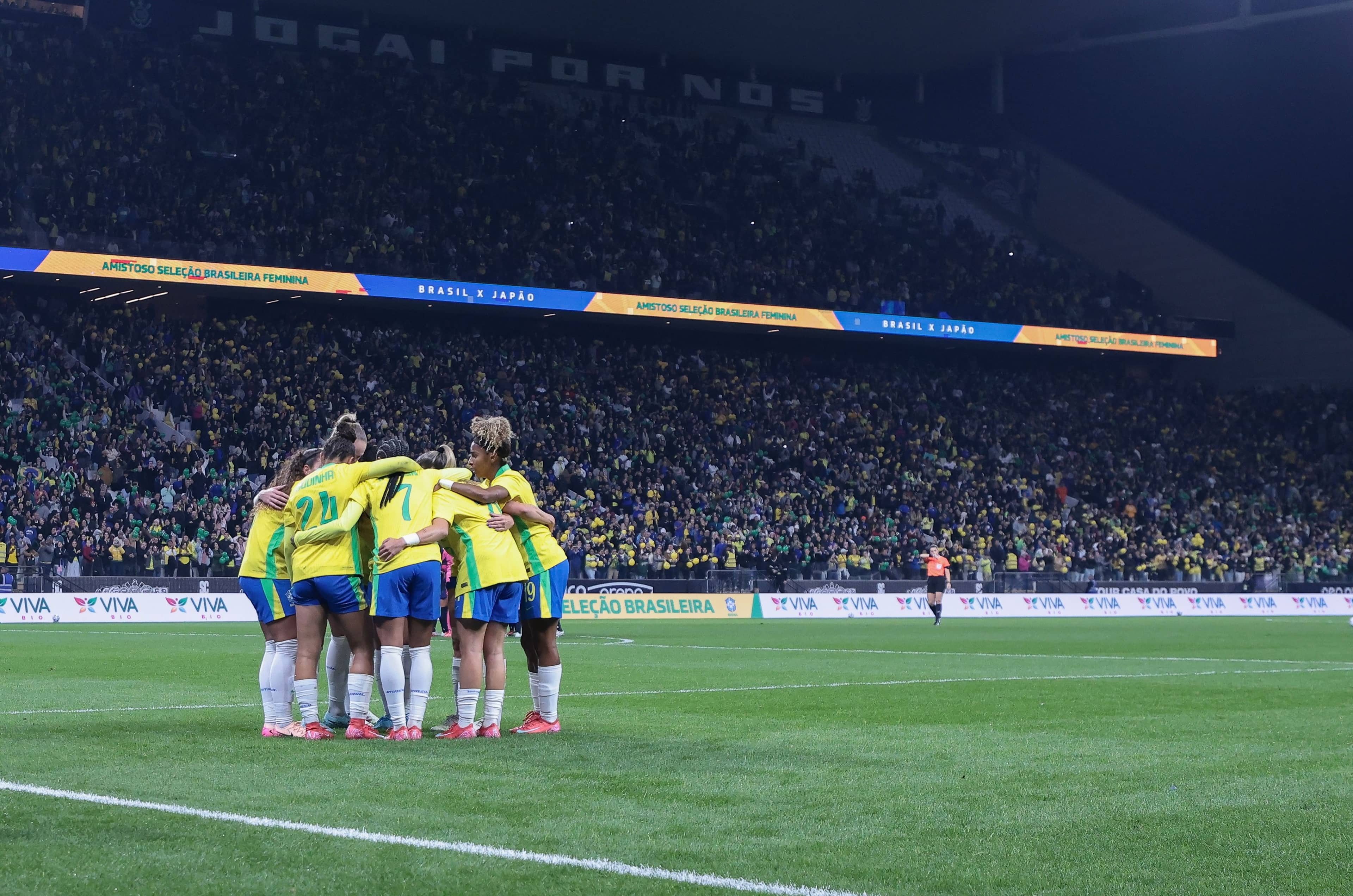 Seleção Feminina durante amistoso contra o Japão em São Paulo