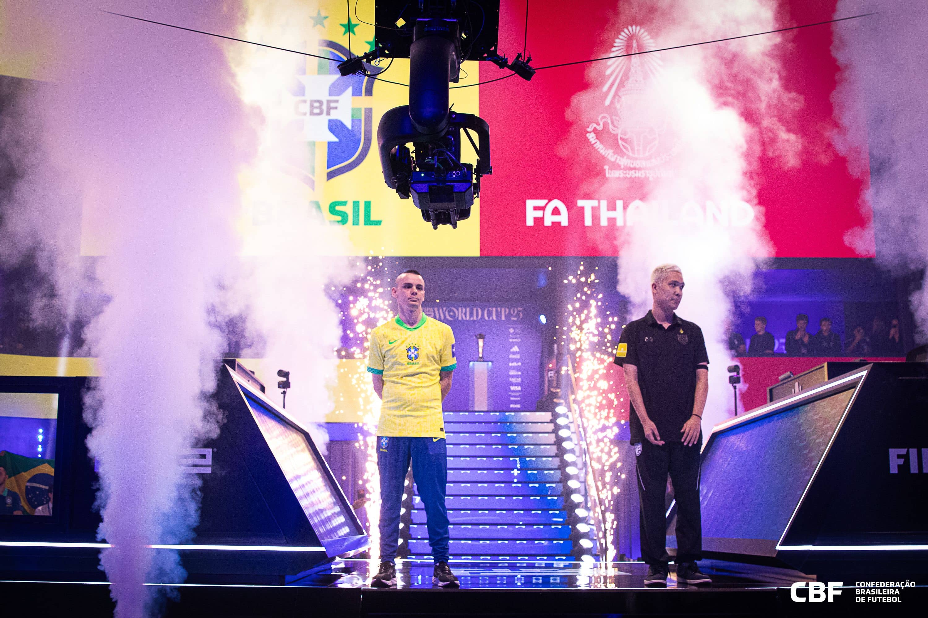 Final do eFootball Mobile reuniu grande público na SEF Arena